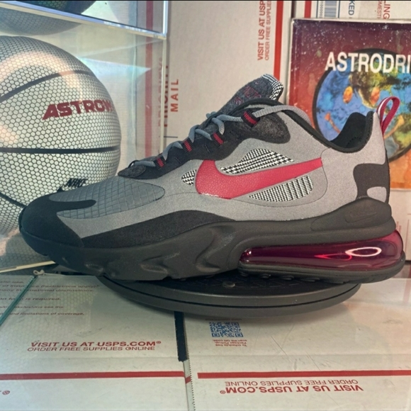 Nike Airmax 270s - Picture 12 of 12